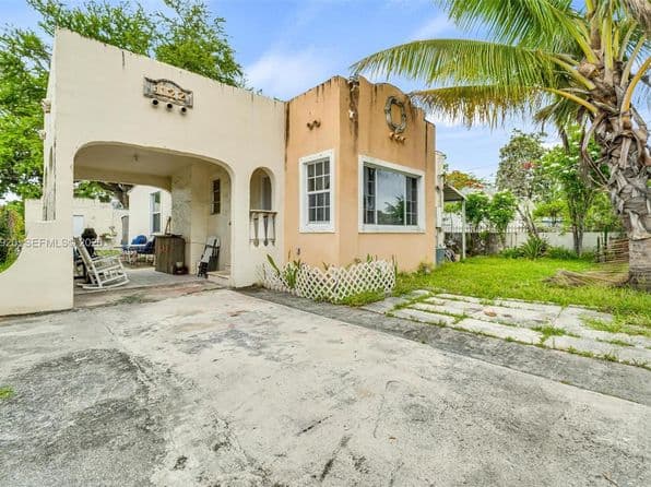 3-bedroom Single-Family Home — 1122 NW 38th St, Miami, FL 33127