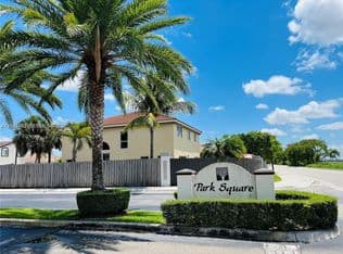 4+1 Müstakil ev — 16453 SW 75th Ter, Miami, 33193