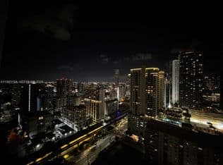 2+1 Condo — 1111 SW 1st Ave #3122, Miami, 33130