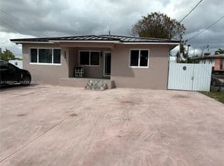 4-bedroom Single-Family Home — 7130 NW 21st Ct, Miami, 33147
