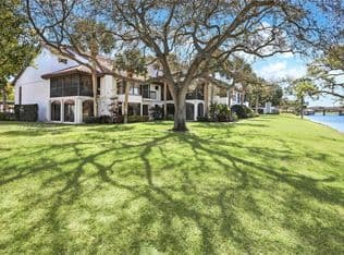 2-bedroom Condo — 16671 Traders Xing N APT 121, Jupiter, 33477