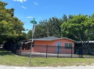 3-bedroom Single-Family Home — 997 NW 116th St, Miami, 33168