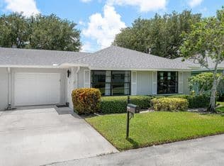 2-bedroom Condo — 9945 PAPAYA TREE Trail #B, Boynton Beach, 33436
