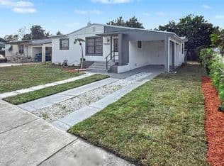 3+1 Müstakil ev — 15694 NE 10th Ct, North Miami Beach, 33162