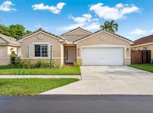 3+1 Müstakil ev — 15840 SW 85th St, Miami, 33193