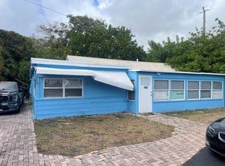 3-bedroom Single-Family Home — 1905 Florida Street, Lake Worth, 33460
