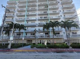 1-bedroom Condo — 7620 Carlyle Ave APT 502, Miami Beach, 33141