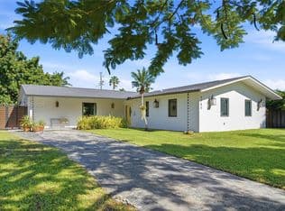 5-bedroom Single-Family Home — 9780 Bel Aire Dr, Cutler Bay, 33157