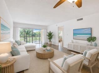 2-bedroom Condo — 3905 N Nob Hill Road #201, Sunrise, 33351