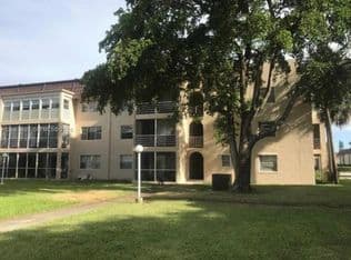 1+1 Condo — 2700 Riverside Dr APT 108B, Coral Springs, 33065