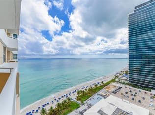 2+1 Condo — 1950 S Ocean Dr APT 20L, Hallandale, 33009
