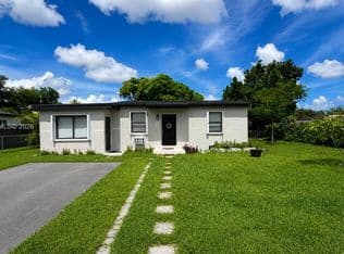 3-bedroom Single-Family Home — 17981 NW 3rd Ave, Miami Gardens, 33169