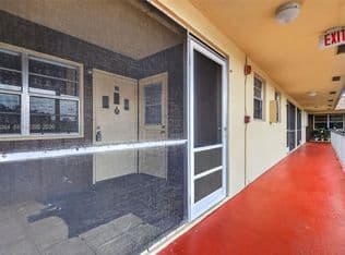 1+1 Condo — 2040 NW 81st Ave APT 122, Pembroke Pines, 33024