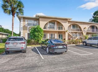 2-bedroom Condo — 13682 Via Flora #A, Delray Beach, 33484