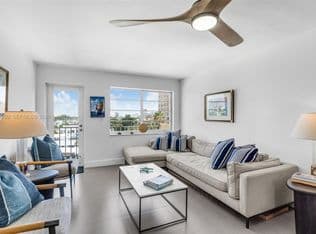 1+1 Condo — 730 Pennsylvania Ave APT 705, Miami Beach, 33139
