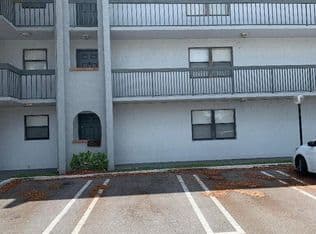 2+1 Condo — 2050 N Congress Avenue #301, West Palm Beach, 33401