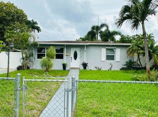 3-bedroom Single-Family Home — 6710 Forest Court, West Palm Beach, 33405