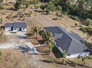 3-bedroom Single-Family Home — 3446 Cabbage Palm Way, Loxahatchee, 33470