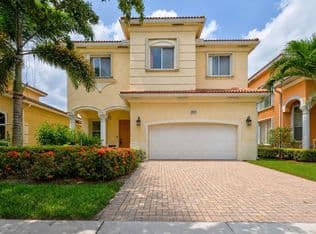 5-bedroom Single-Family Home — 241 Gazetta Way, West Palm Beach, 33413