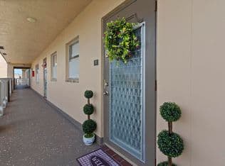 2+1 Condo — 9370 Sunrise Lakes Boulevard #304, Sunrise, 33322