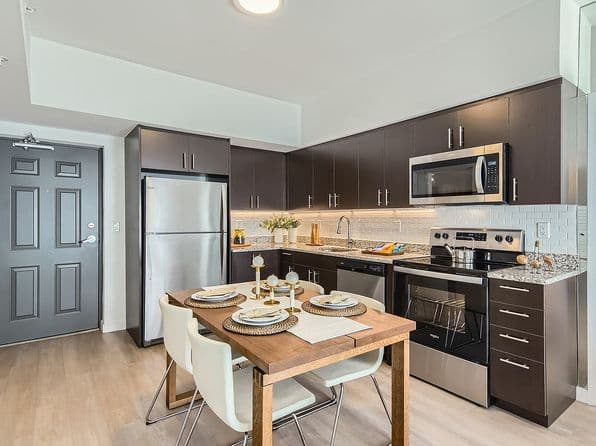1-bedroom Building — Amelia, Miami 33186