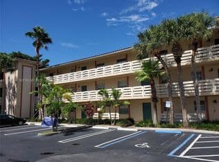2+1 Condo — 3212 NW 102nd Ter #203-F, Pompano Beach, 33065