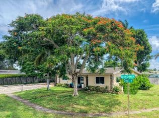 4+1 Müstakil ev — 1510 CREST Drive, Lake Worth, 33461