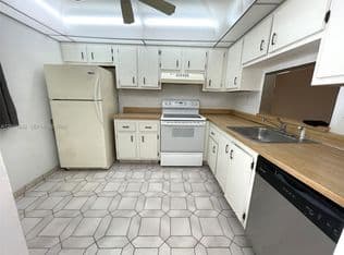 1+1 Condo — 1810 SW 81st Ave APT 2401, Pompano Beach, 33068