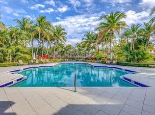2-bedroom Condo — 4903 Midtown Lane #3203, Palm Beach Gardens, 33418