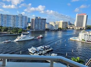1+1 Condo — 1965 S OCEAN Drive #9Q, Hallandale, 33009