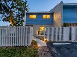 3-bedroom Townhouse — 22334 SW 103rd Ct, Miami, 33190