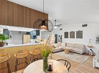 3+1 Townhouse — 1641 NW 96th Ter, Hollywood, 33024
