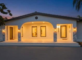 5+1 Müstakil ev — 8695 SW 110th St, Miami, 33156
