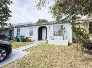 3+1 Townhouse — 11361 Booker T Washington Blvd, Miami, 33176