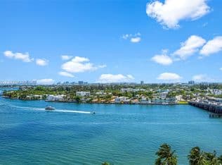 1+1 Condo — 1865 79th Street Cswy APT 15M, North Bay Village, 33141