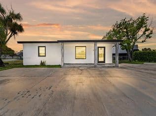 2+1 Müstakil ev — 10700 SW 46th St, Miami, 33165