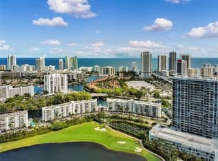 2+1 Condo — 1755 E Hallandale Beach Blvd Unit 1208E, Hallandale, 33009
