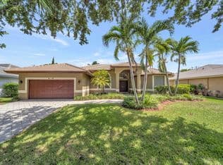4+1 Müstakil ev — 6420 NW 41st Street, Coral Springs, 33067