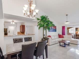 3-bedroom Condo — 1715 Village Boulevard #201, West Palm Beach, 33409