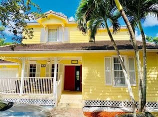 5+1 Müstakil ev — 16141 SW 96th Ter, Miami, 33196