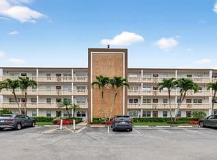 2+1 Condo — 3010 Guildford A, Boca Raton, 33434
