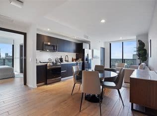 3+1 Condo — 398 NE 5th St #3618, Miami, 33132
