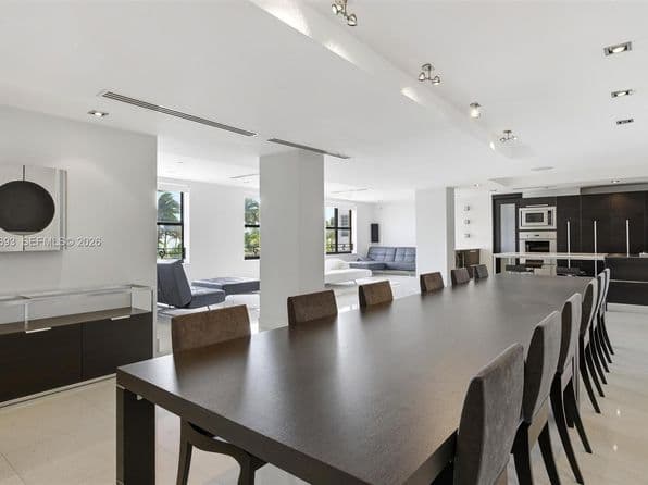4-bedroom Condo — 1330 Ocean Dr #3CA, Miami Beach, FL 33139
