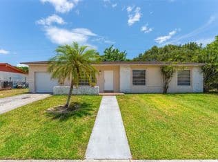 3-bedroom Single-Family Home — 15543 SW 107th Ct, Miami, 33157