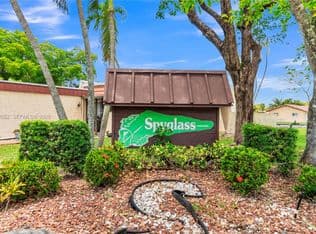 2+1 Condo — 9820 NW 65th Ct #B13, Tamarac, 33321