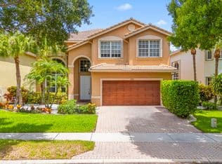 4-bedroom Single-Family Home — 4795 S Classical Boulevard, Delray Beach, 33445