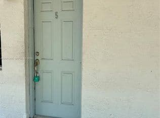 1+1 Condo — 1925 Madison St APT 5, Hollywood, 33020