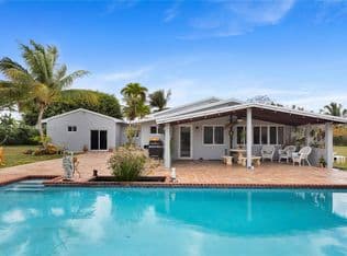 4-bedroom Single-Family Home — 25900 SW 182nd Ave, Homestead, 33031