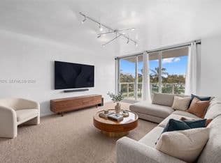 1-bedroom Condo — 1000 West Ave APT 309, Miami Beach, 33139