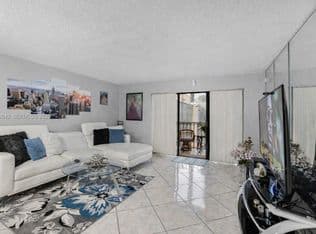 2-bedroom Condo — 8415 SW 107th Ave APT 323W, Miami, 33173